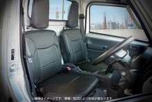 シートカバー ニッサン NT100クリッパー DR16T (H27.09～ 車体番号：DR16T-240001～) [YS0716-90003]