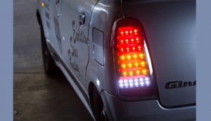 Spiegel (シュピーゲル) LEDテールランプ クローム/スモーク ダイハツ ミラジーノ(ミラ) L700S/L710S カテゴリ用